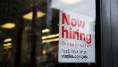 Работодатели ще могат да наемат безработни по мярката 60/40