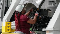 General Motors и Hyundai се обединяват в битката срещу китайските конкуренти