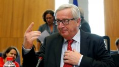 Юнкер: Преговорите в Женева са последният шанс за обединение на Кипър