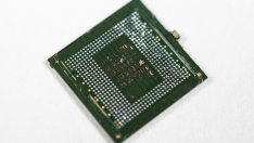 САЩ подготвят черен списък с китайски заводи за чипове