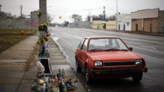 Вашингтон протегна ръка към фалиралия Детройт