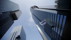 Акциите на Samsung поскъпнаха след новините за потенциалното ѝ разделяне