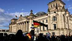 "Алтернатива за Германия" изпревари за първи път партията на Шолц в допитване