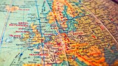 Две централни банки с последните си заседания за годината в празничната седмица