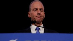 Кризата в Boeing коства поста на Денис Мюленбург