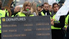 Кабинният състав на Lufthansa може да стачкува след Коледа