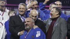 Путин дава строителството на моста до Крим на свой приятел