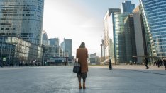 Франция премахва част от тежестта на новата данъчна политика при работодателите