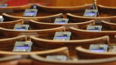 Дебатът за оставката на Борисов - (почти) всички срещу кабинета