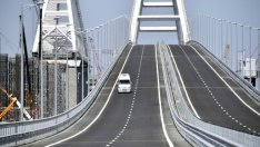 Украйна заплашва да разруши Кримския мост 