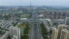 COVID блокадата в Чънду заплашва да забави допълнително китайската икономика