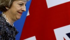Тереза Мей: Няма да започнем преговорите за Brexit преди края на годината