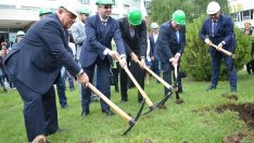 Започна строителството на нов корпус на УНСС