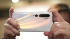 Китайският пазар на смартфони продължава да се свива