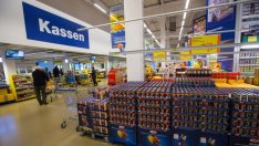 Чешкият милиардер Кретински вече държи над 30% от Metro