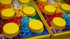 Инвестициите на Lego доведоха до спад в печалбата ѝ