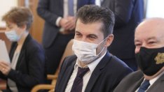 Спецпрокуратурата проверява гражданството на Кирил Петков още от август