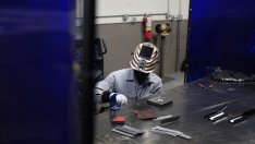 Броят на новите молби за помощи при безработица в САЩ надвиши очакванията