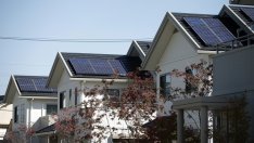 Слънчевото време в Белгия свали цената на тока до -266 евро за мегаватчас