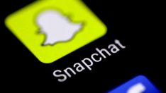 Шефът на Snap е продал акции за първи път след IPO-то