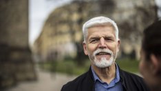 Пенсионираният генерал от НАТО Петр Павел печели президентските избори в Чехия