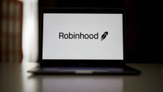 Robinhood набра спешно 1 млрд. долара 