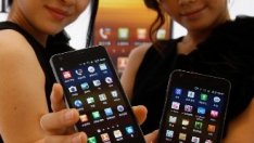 Samsung Galaxy S II с рекорден брой предварителни поръчки