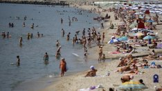 Николина Ангелкова: Увеличихме приходите от концесии и наеми на морски плажове