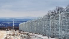 Цената на оградата по границата набъбна до близо 170 млн. лв.