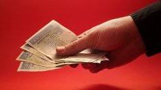 Русинова: Механизмът за формиране на минималната заплата ще се промени