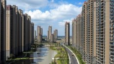 Китай разполага с малко време, за да реши дълговата криза в жилищния сектор