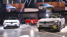 Renault спира производството на Megane E-Tech Electric заради недостиг на части