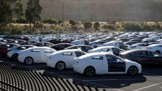 Германия удря с по 4 хил. евро всеки притежател на Model S в страната