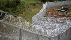 С 20 млн. лева ще се достроява оградата по българо-турската граница