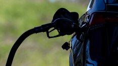 Доставчик на части: Автоконцерните отново се фокусират върху двигателя с вътрешно горене