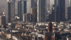 Инвеститорите търсят алтернативни маршрути към пазарите на бизнес имоти в Европа