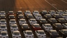 Tesla доминира при продажбите на електромобили в Германия