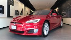 Tesla изтегля всички коли Model S, произведени преди април 2016 г.