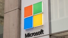 Microsoft отново детронира Apple като най-високо оценена компания в света