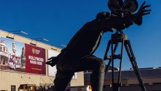 Netflix купува Warner Bros. в мегасделка за 72 млрд. долара