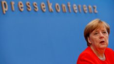 Меркел подкрепи идеята за финансов министър на еврозоната