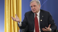Иняцио Виско: ЕЦБ трябва да се движи с постепенни ходове