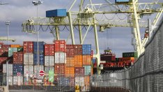 ООН: Икономическите сътресения ще забавят растежа на морския транспорт