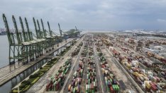 САЩ и ЕС с искане Китай да спре нови регулации върху вноса на храни