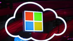 Amazon и Google нападнаха Microsoft заради облачните ѝ услуги