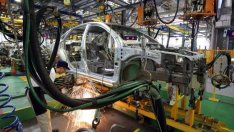 Renault продава дела си в &bdquo;АвтоВАЗ&ldquo; на московски научен институт