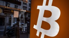 Възходът на биткойна направи криптомилиардерите още по-богати