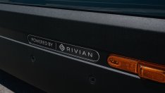 Ford отново намали дела си в Rivian