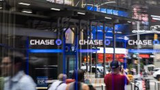 Печалбата на JPMorgan получи тласък от по-високите такси за инвестиционно банкиране