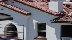 10 г. след кризата милиони американци все още са в капана на жилища с голям дълг